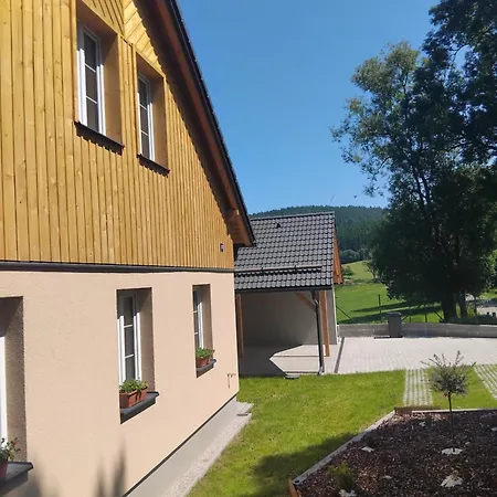 Kasperska Βίλα Kasperske Hory